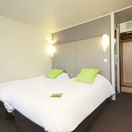 Hotel Campanile Nature - Bordeaux Sud Talence 3*
