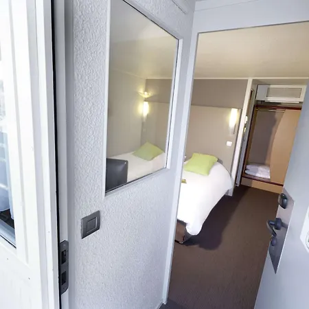 Otel Campanile Nature - Bordeaux Sud Talence 3*