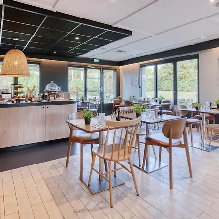 Campanile Nature - Bordeaux Sud Talence Otel