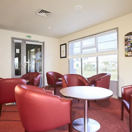 Campanile Nature - Bordeaux Sud Talence Hotel Gradignan