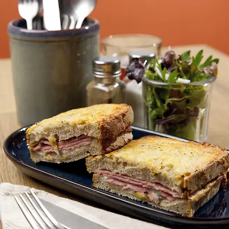 Campanile Nature - Bordeaux Sud Talence Hotel