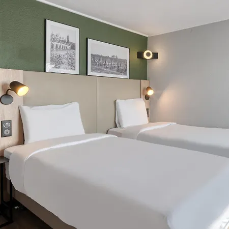 Campanile Nature - Bordeaux Sud Talence Hotel Gradignan