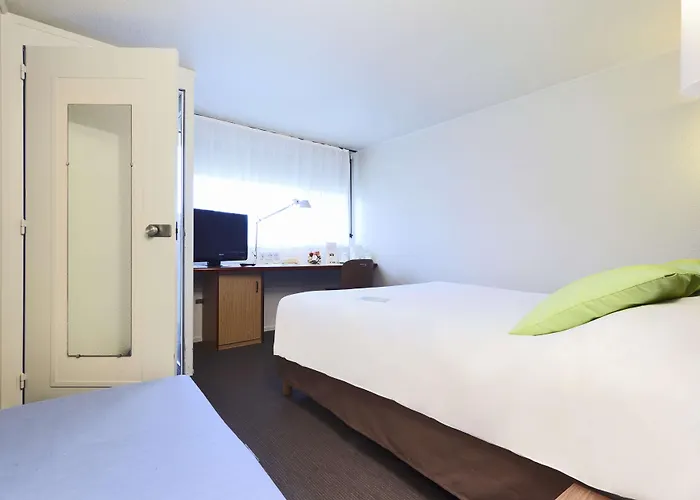 Campanile Nature - Bordeaux Sud Talence Gradignan