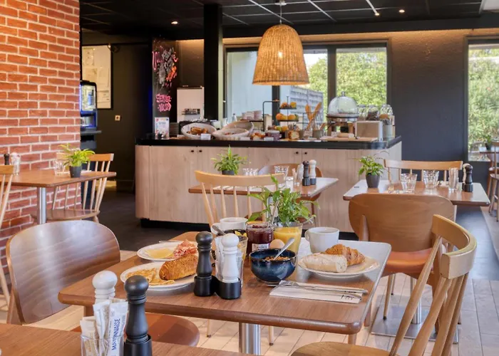 Campanile Nature - Bordeaux Sud Talence