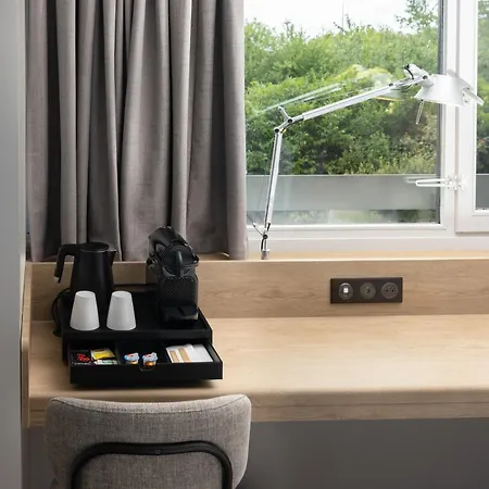 Campanile Nature - Bordeaux Sud Talence 3*